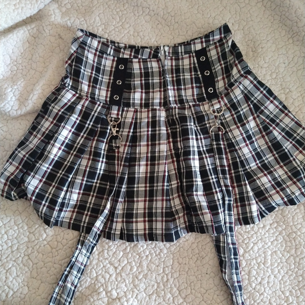 Edgy Hot Topic Plaid Mini Skirt